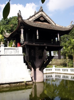 The One Pillar Pagoda Returns