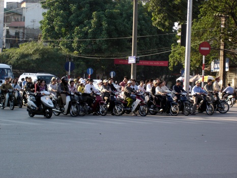 Respect of traffic lights is occasionally mandatory