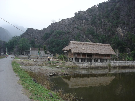 School in Tam Coc