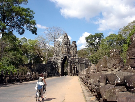 Biking to Angkor Thom