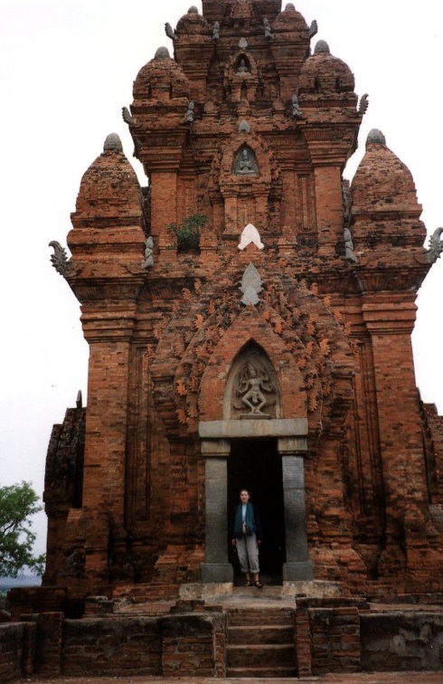 03moreruins3.jpg