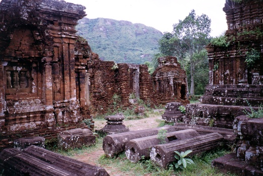 Ruined columns II