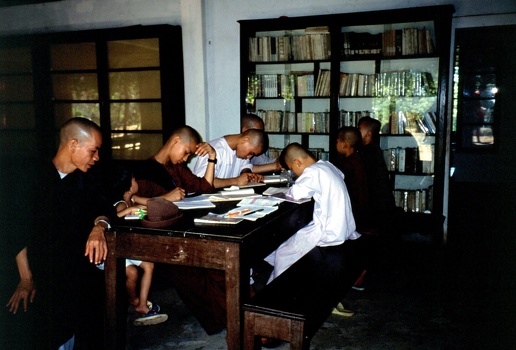Young Buddhist apprentices