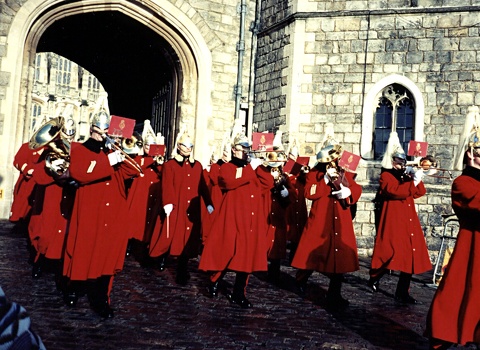 Change of the Guard at Windsor2