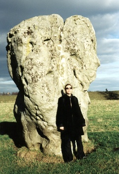 Avebury Face