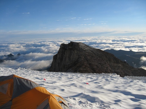 Tent plus Little Tahoma