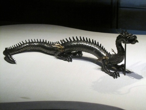 Articulated dragon