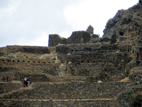 Ollantaytambo ruins 