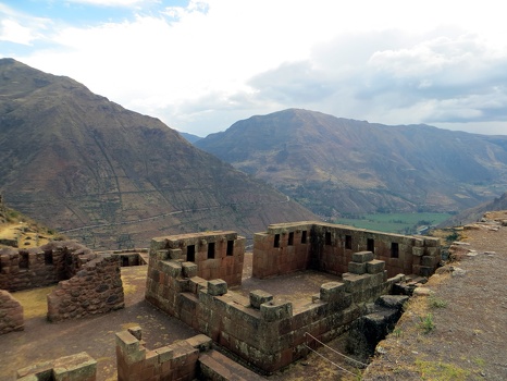 Pisac ruins