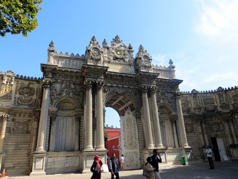 Dolmabahçe Palace