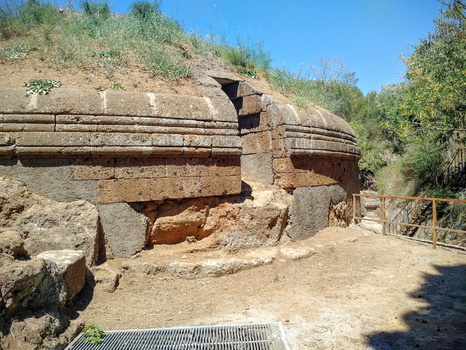 Necropolis Banditaccia in Cerveteri