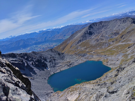 Lake Alta from base of climb of Double Cone