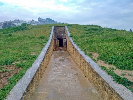 Dolmen de Viera in Antequera
