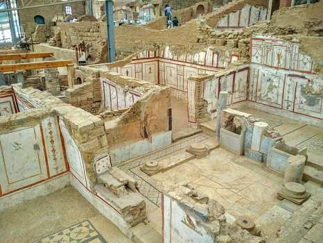 Terrace Houses 