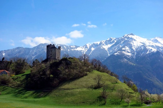 Wartau Castle