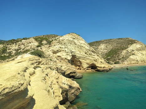 Fourni Beach