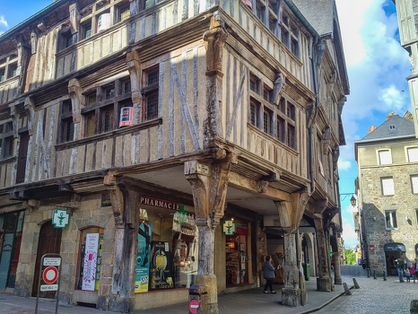 More Dinan