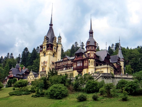 Peleș Castle