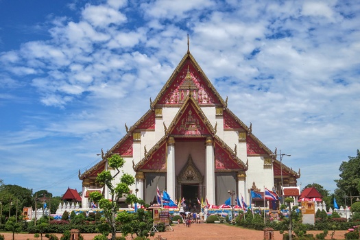 Wihan Phra Mongkhon Bophit
