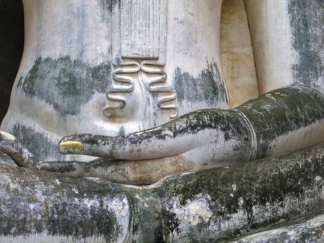Navel carving